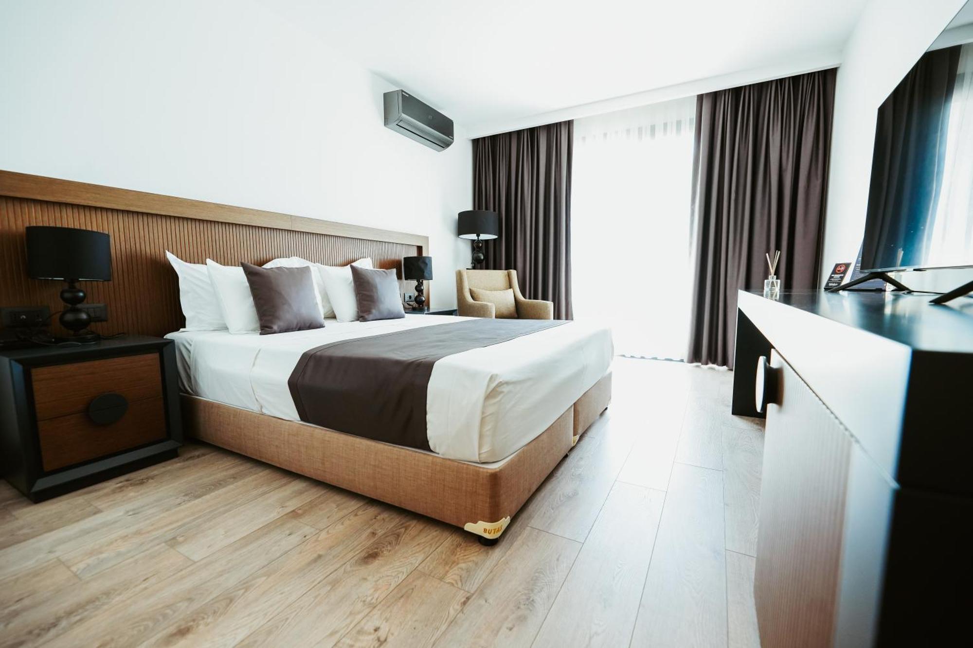Palladium Beach Hotel- Private Beach Included ديرمي المظهر الخارجي الصورة